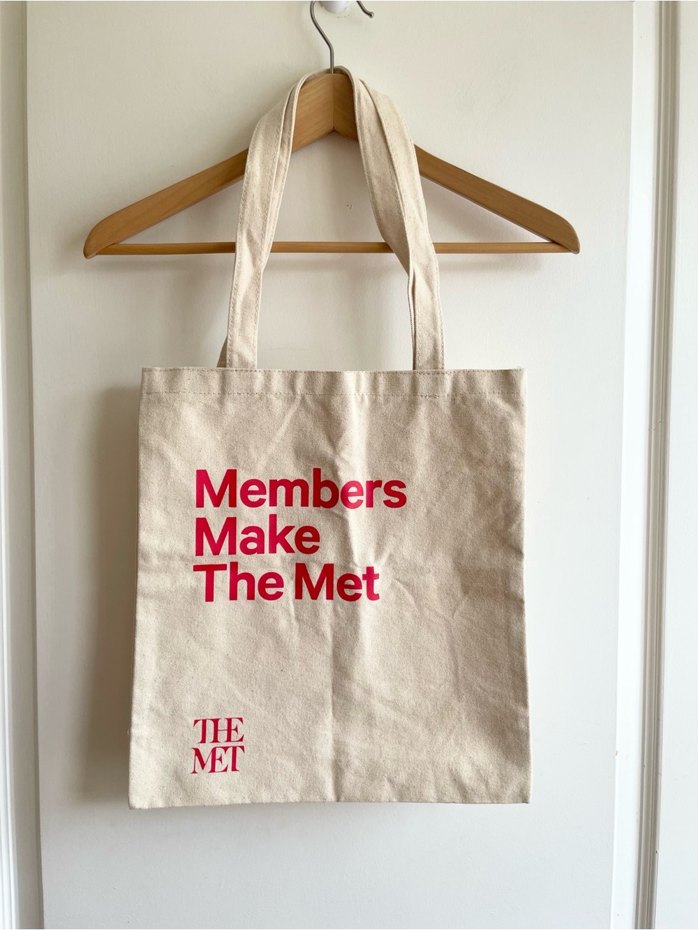 THE MET Metropolitan Museum Of Art Members Book Tote